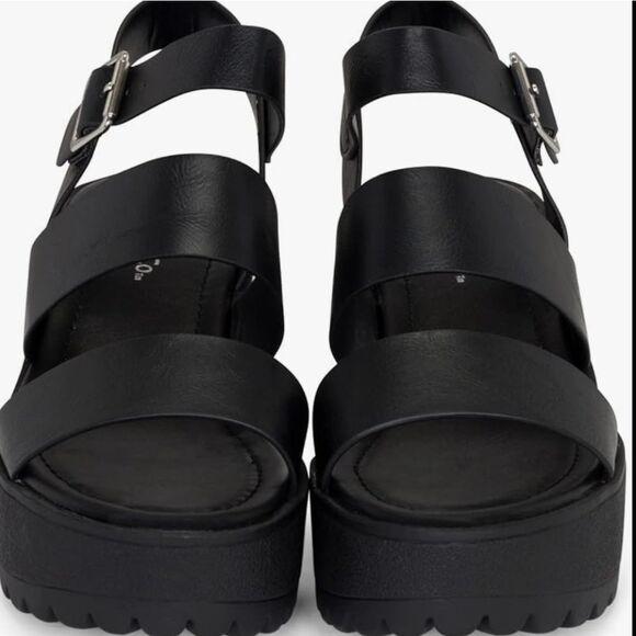 BRAND NEW SODA OPEN-TOE DOUBLE BAND ANKLE BUCKLE BLOCK HEEL PLATFORM SANDAL - Picture 1 of 15
